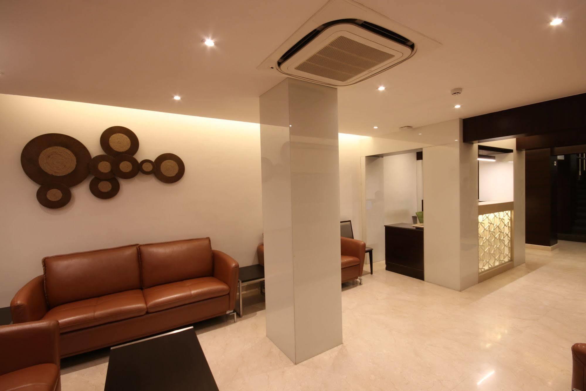 Khanna Fiesta Vellore Exterior photo