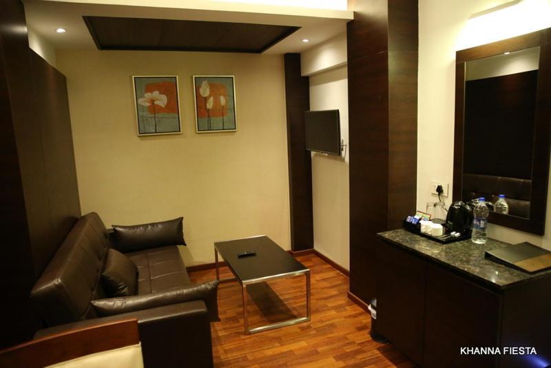Khanna Fiesta Vellore Exterior photo
